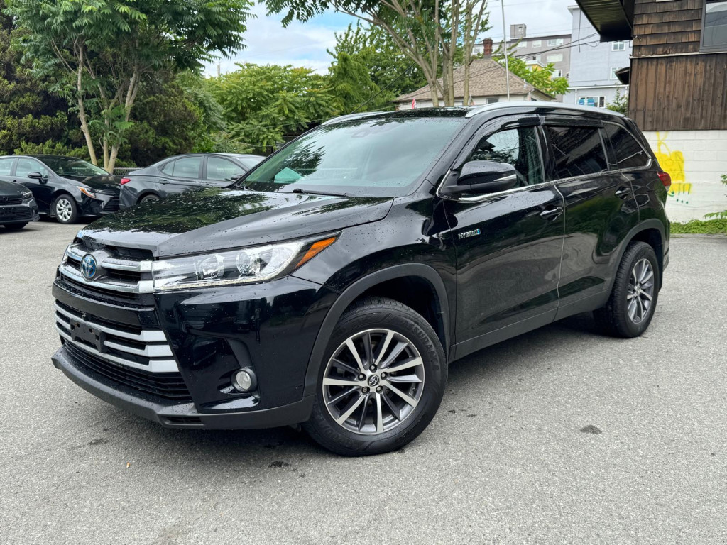 2019 Toyota Highlander XLE Premium Hybrid | Spinny Assured w/ Free Warranty, 150 Point Inspection for sale in New Westminster, BC